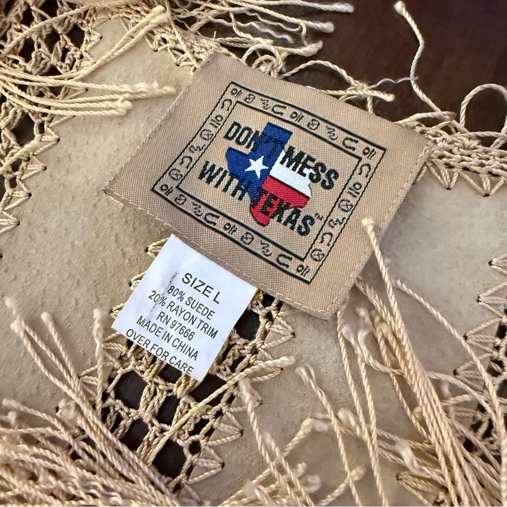 Don’t Mess with Texas chic beige