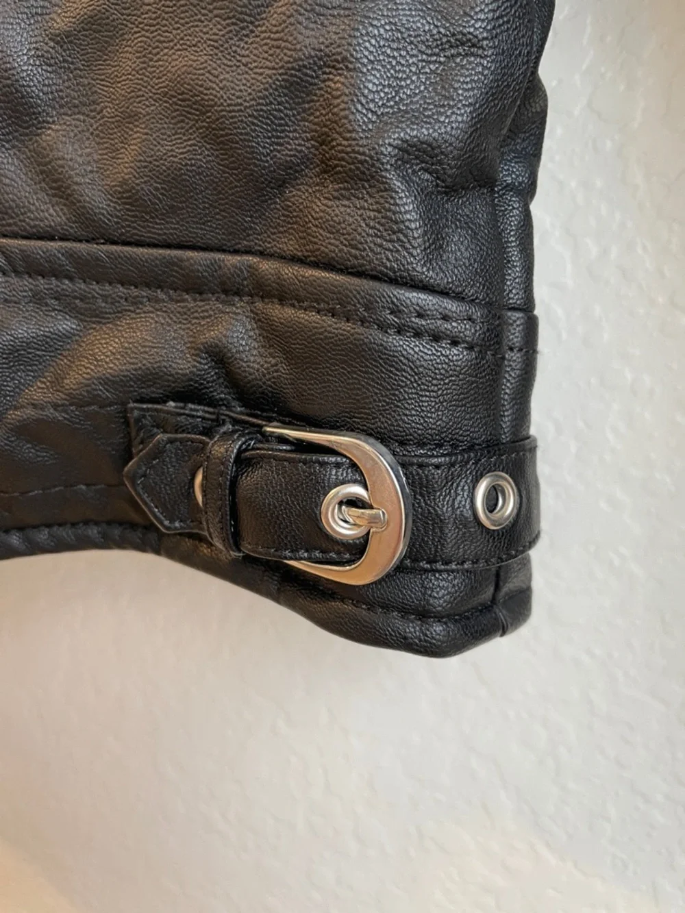 Bardot sleek black