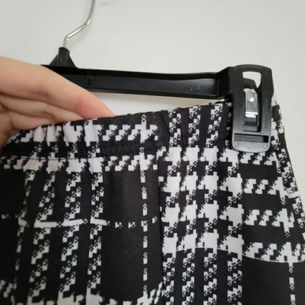 SHEIN black white