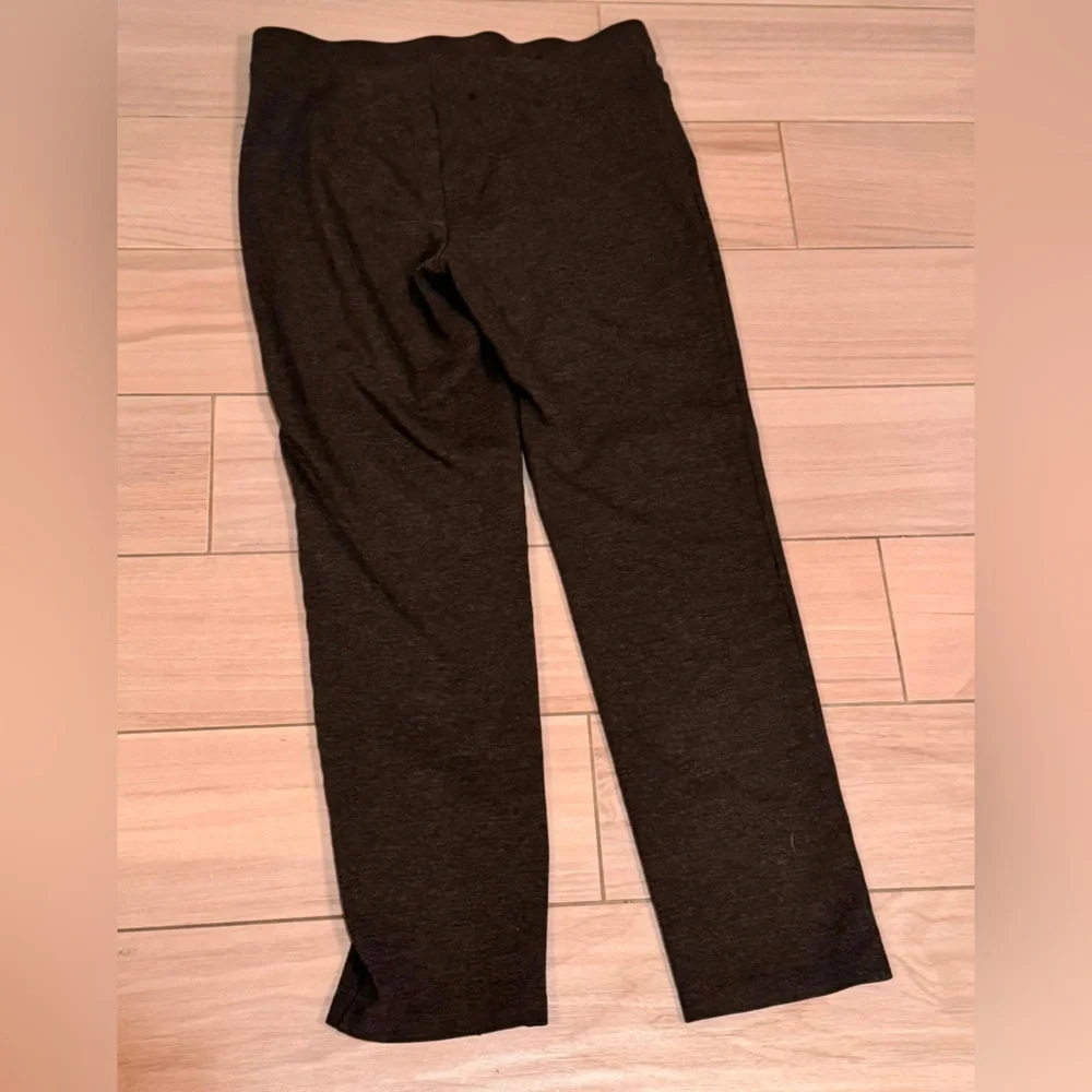 89th & Madison elegant charcoal