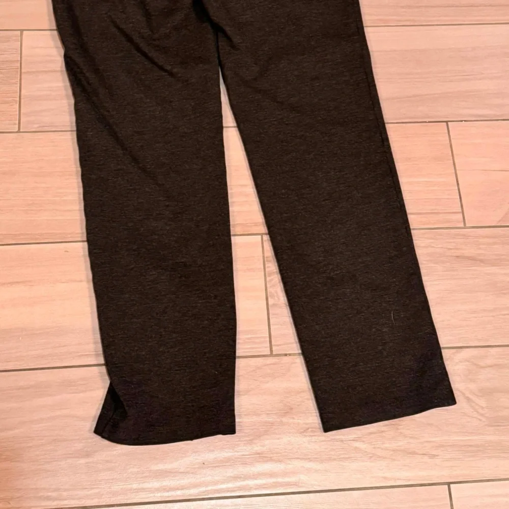 89th & Madison elegant charcoal