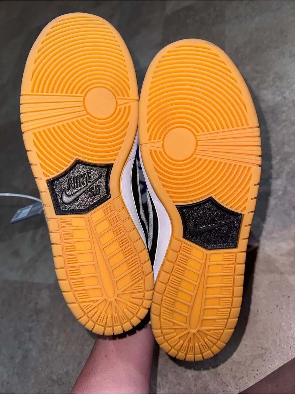 Nike new tags