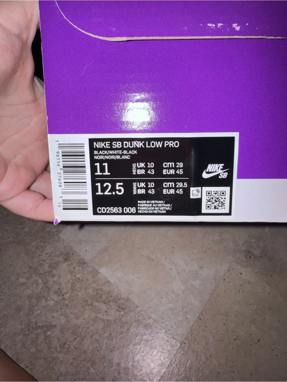 Nike new tags