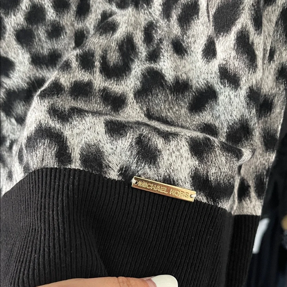 Michael Kors chic animal