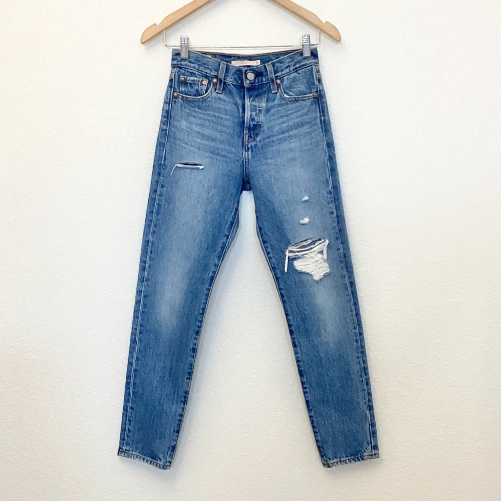 Levis levi’s wedgie