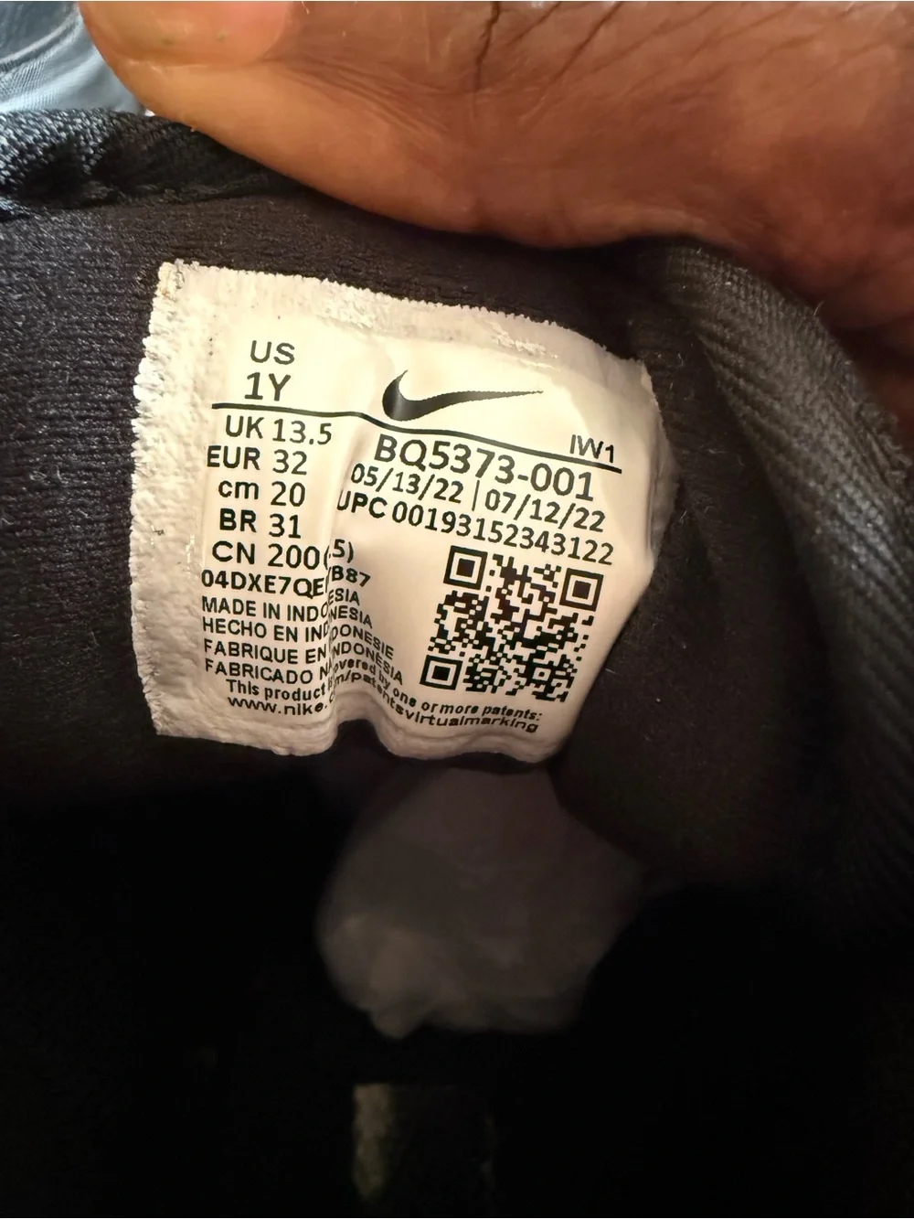 Nike kids high