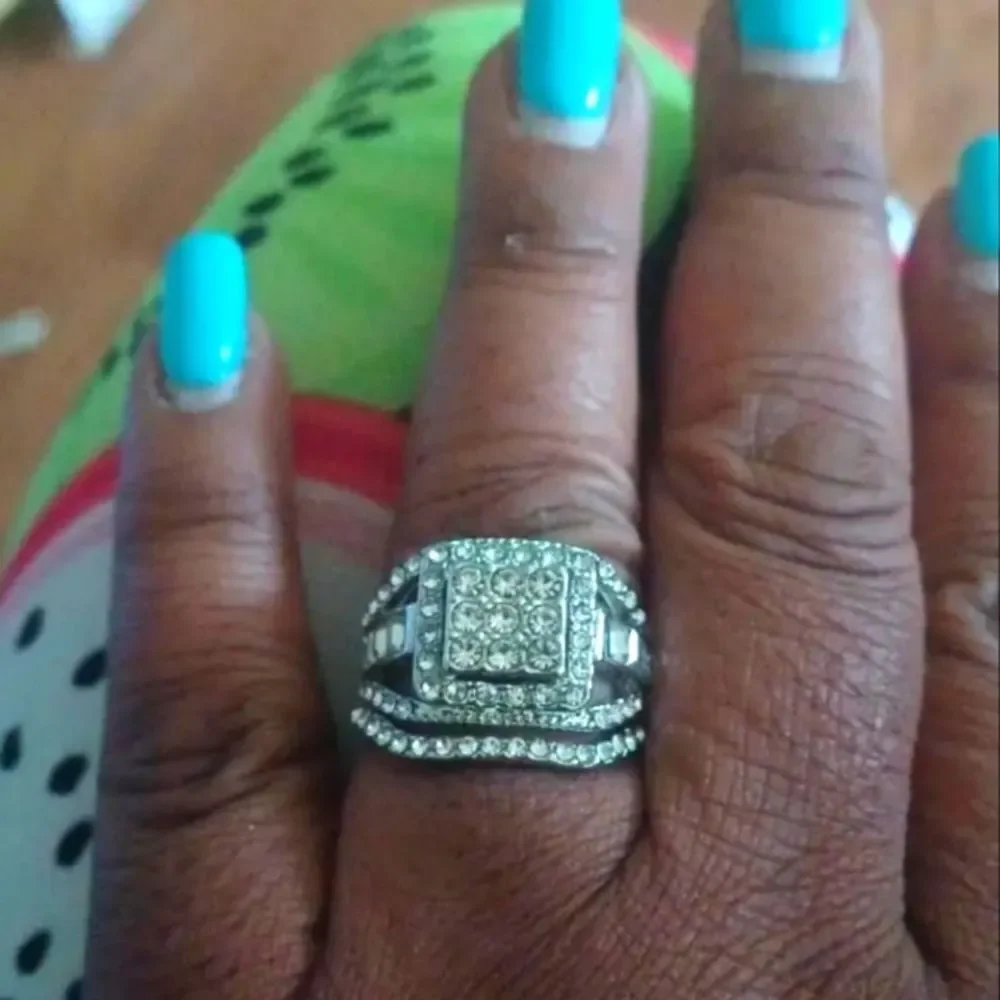 boutique simulated diamonds