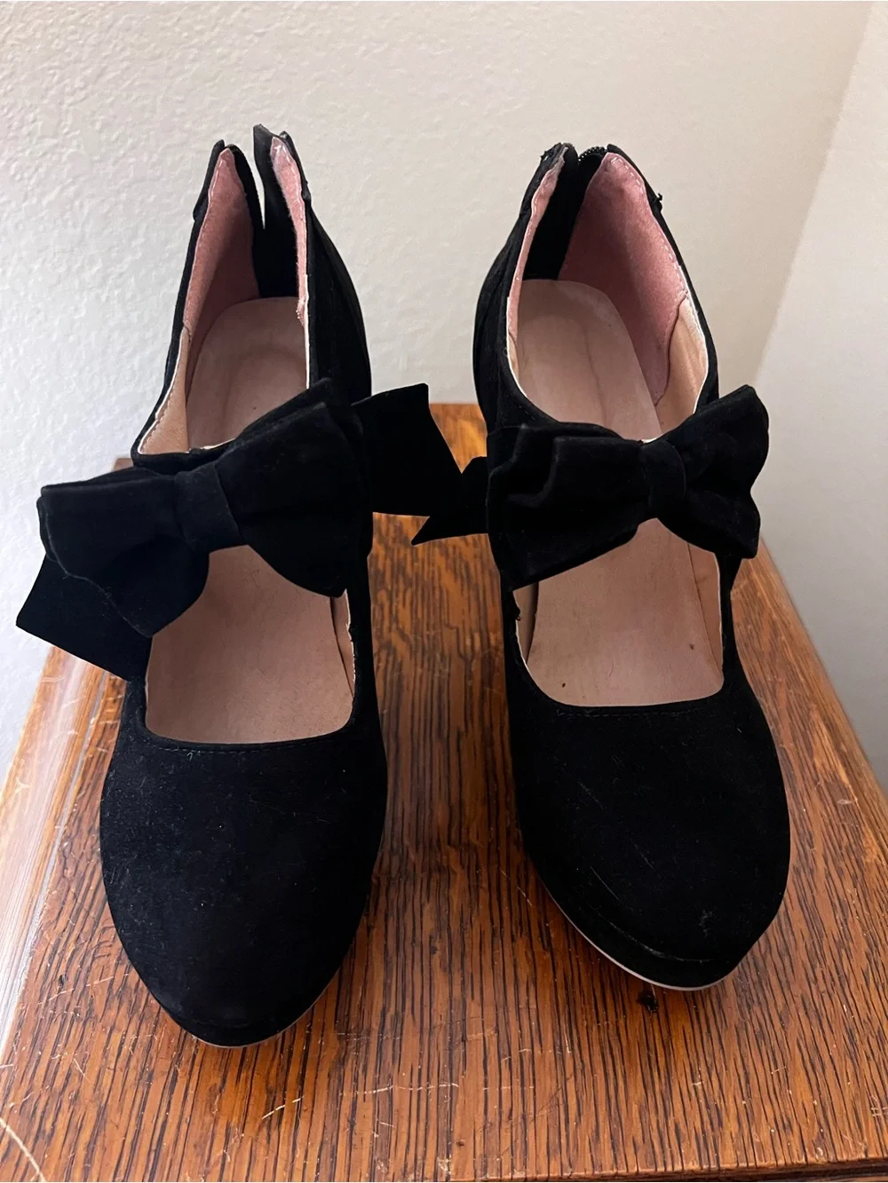 SHEIN Black Velvet Bow Mary Jane Heels