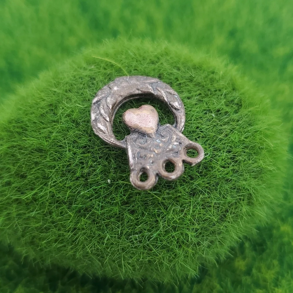 Antique item video