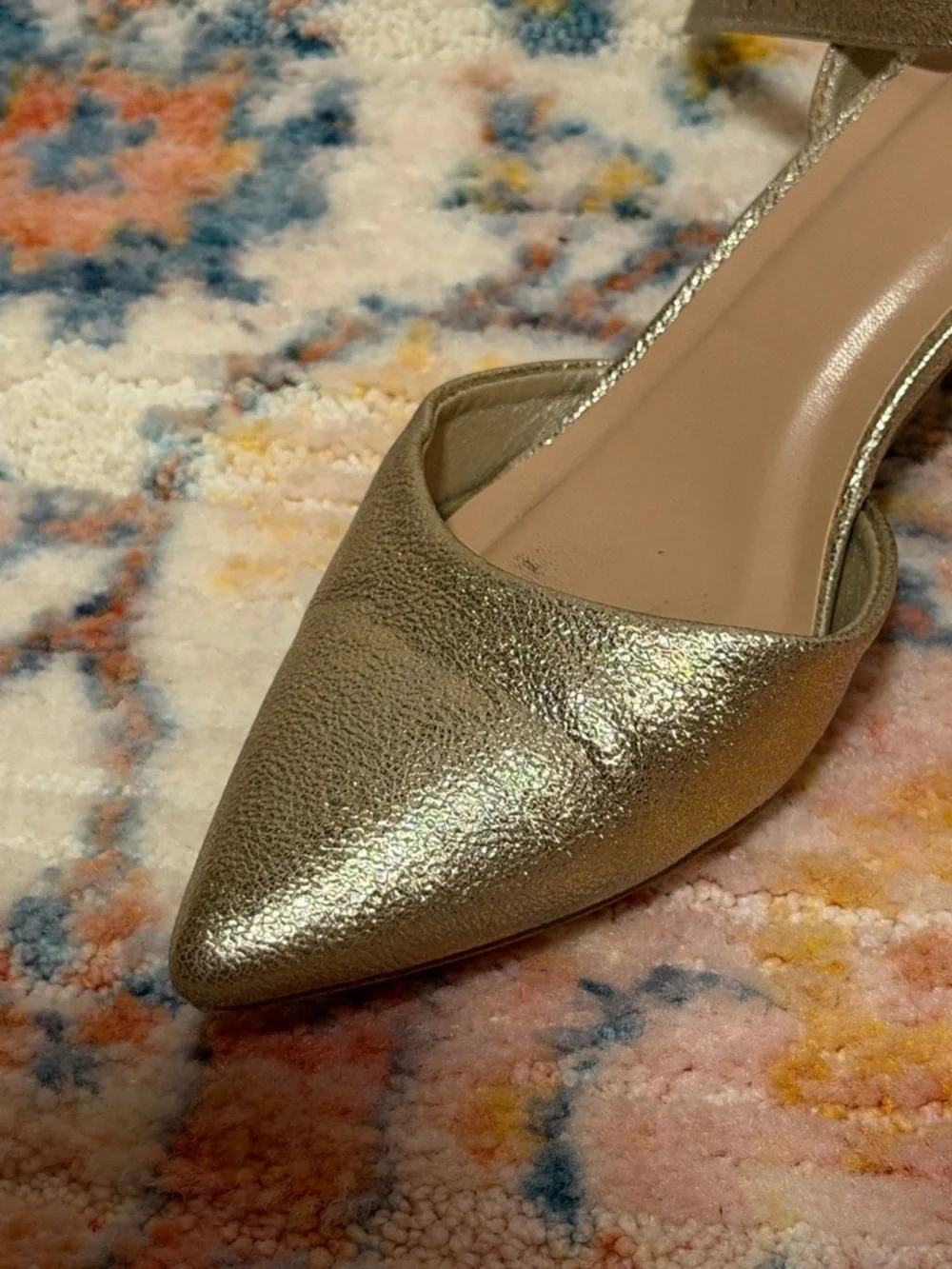 a new day metallic versatile like