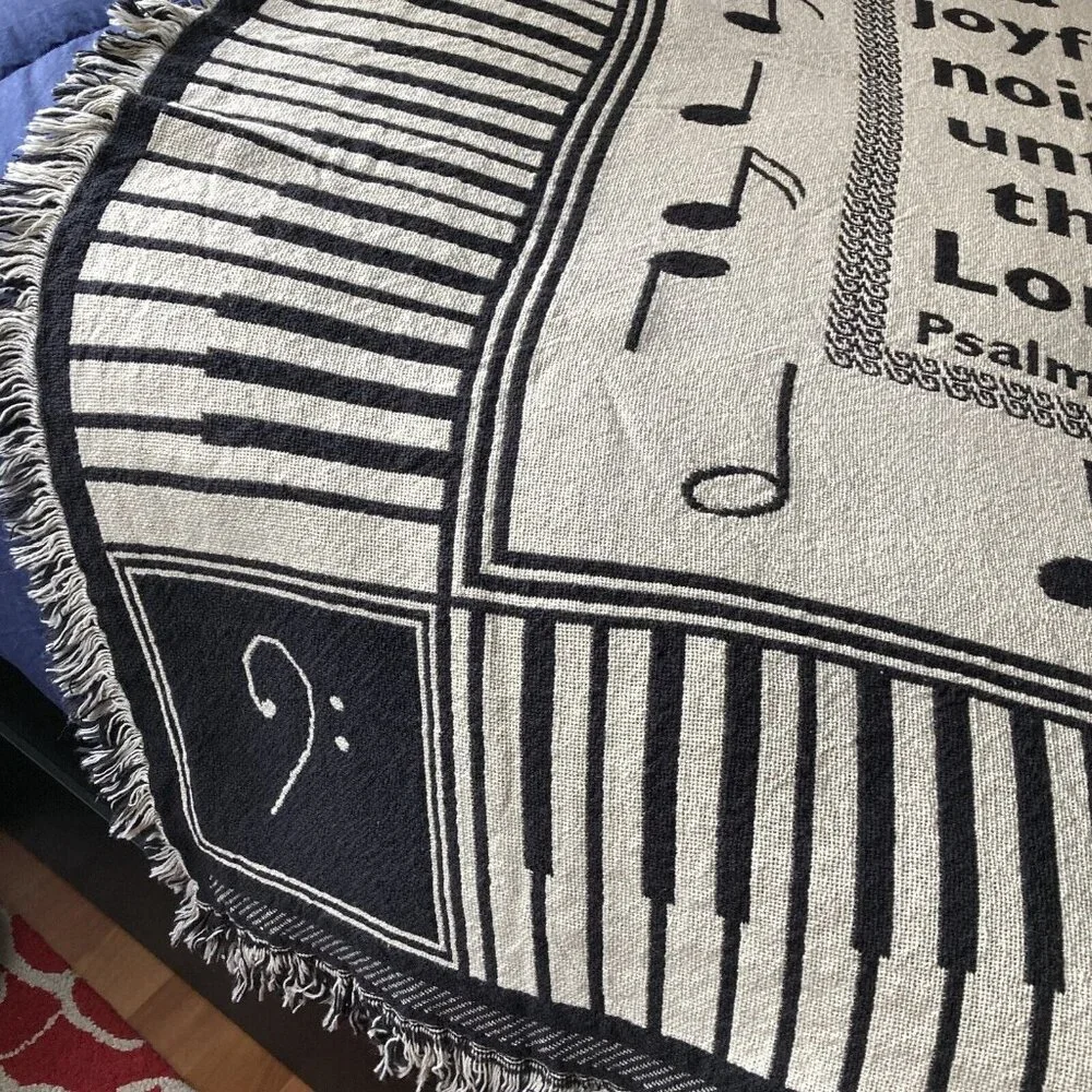 Unbranded wording fringe 