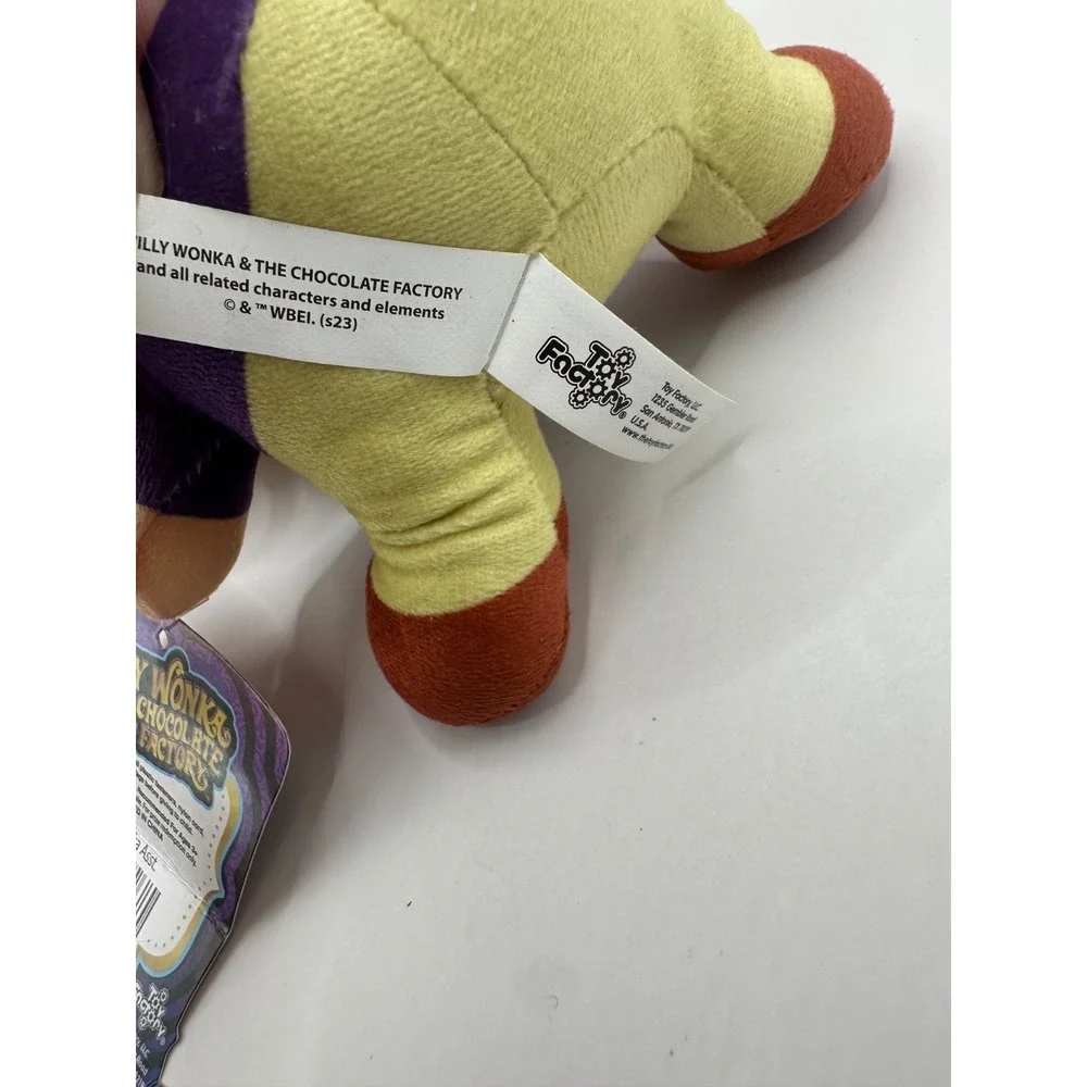 NWT Willy Wonka & the Chocolate Factory 7