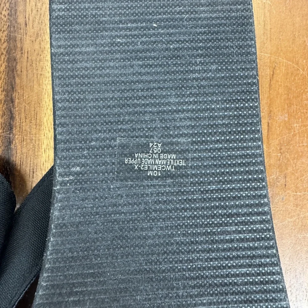 Tommy Hilfiger size 10