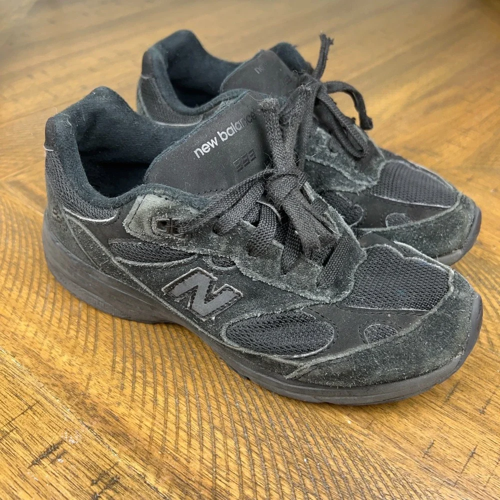 New Balance 993 Shoes GS Boys 3.5 Black Suede Running Sneakers GC993TB‎
