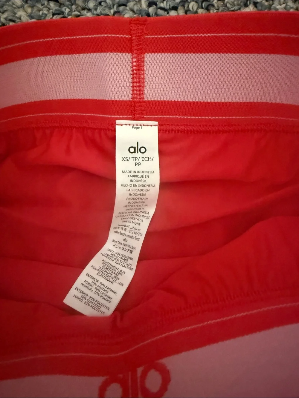 ALO Yoga new tags