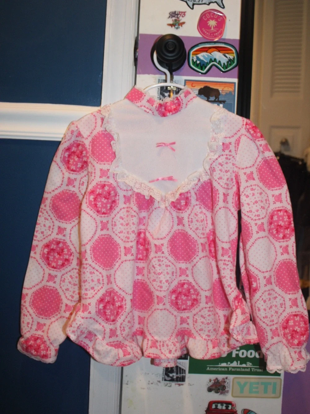 Girls Pink Patterned Long-Sleeve Ruffled Top