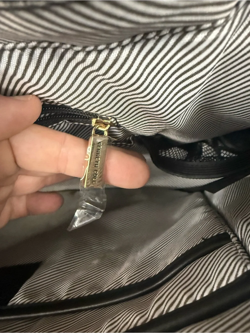 Kenneth Cole Reaction quilted nylon