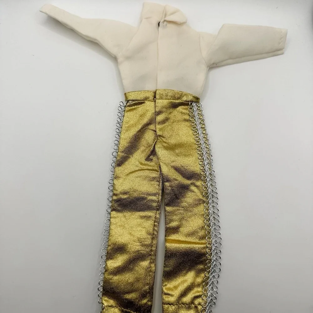 Barbie vtg doll