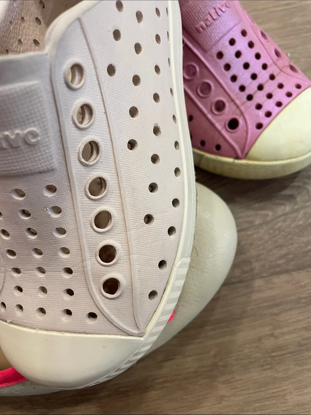 Native lightweight slip