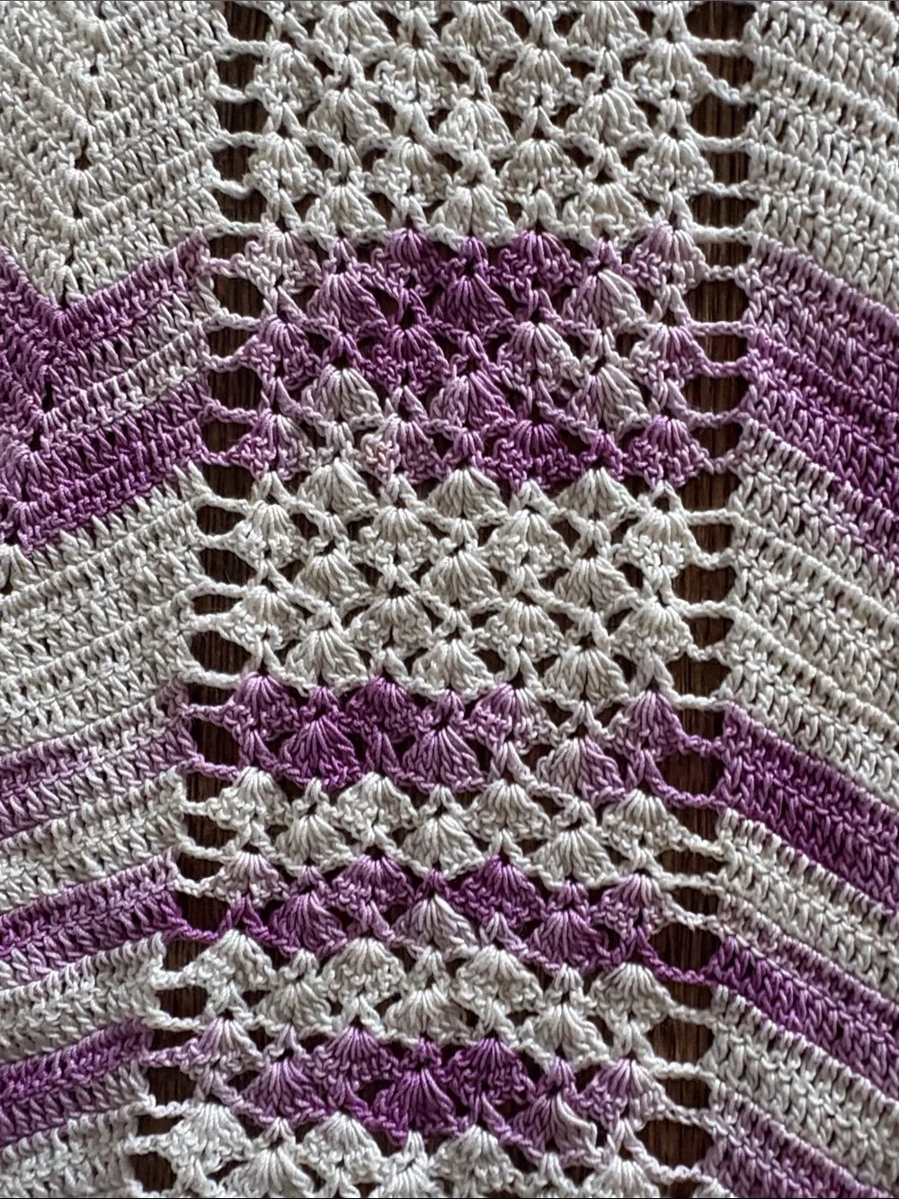 VTG Handmade Crochet apron in Cream & Lavender