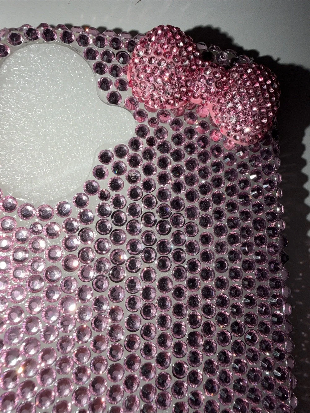 Hello Kitty sparkling rhinestone
