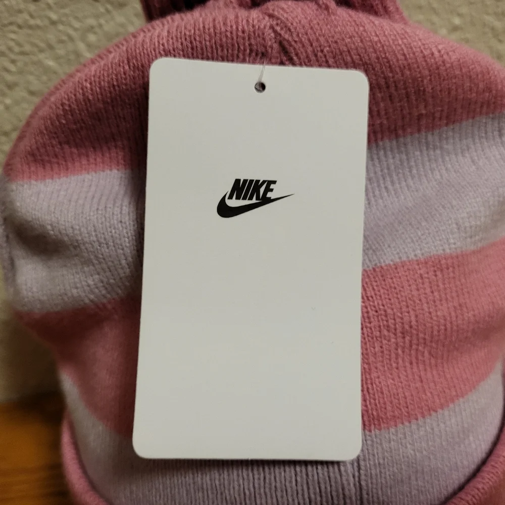 Nike new tag