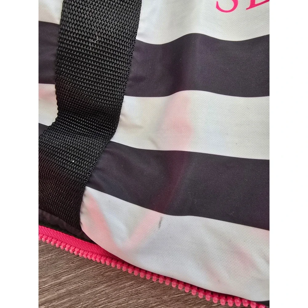 Victorias Secret carry your