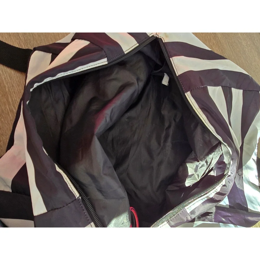 Victorias Secret carry your