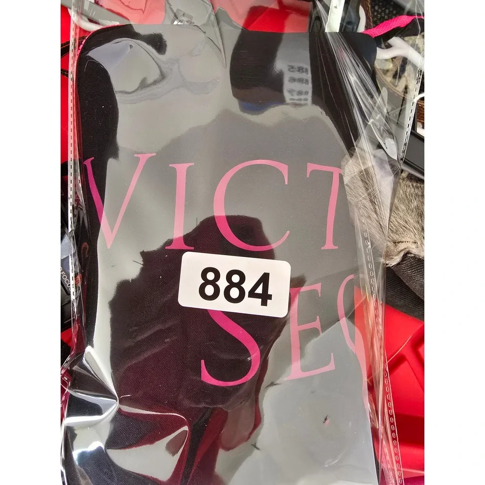Victorias Secret carry your