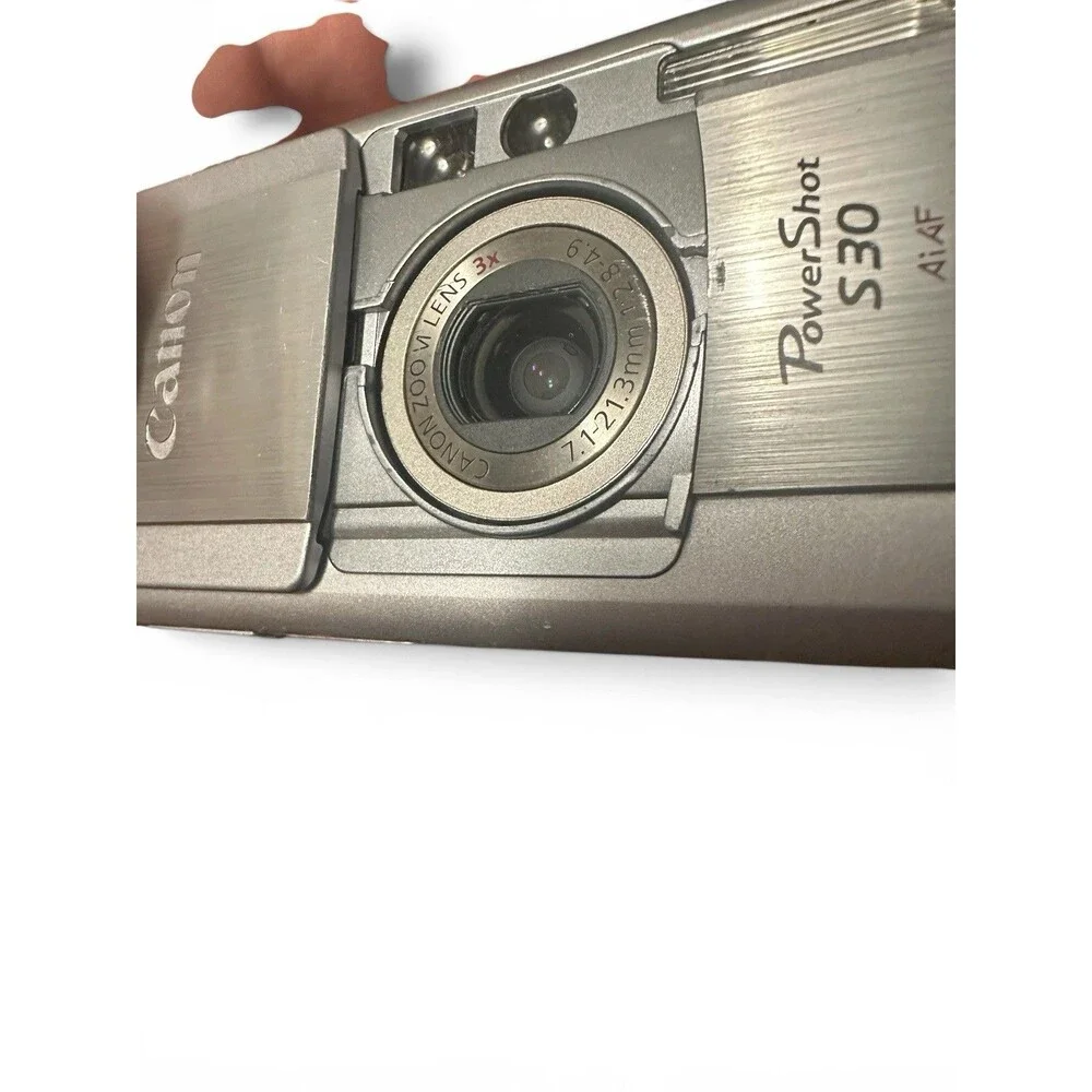 Canon Power Shot S30 Digital Camera, Batteries, Charger,  Memory Cards For Parts