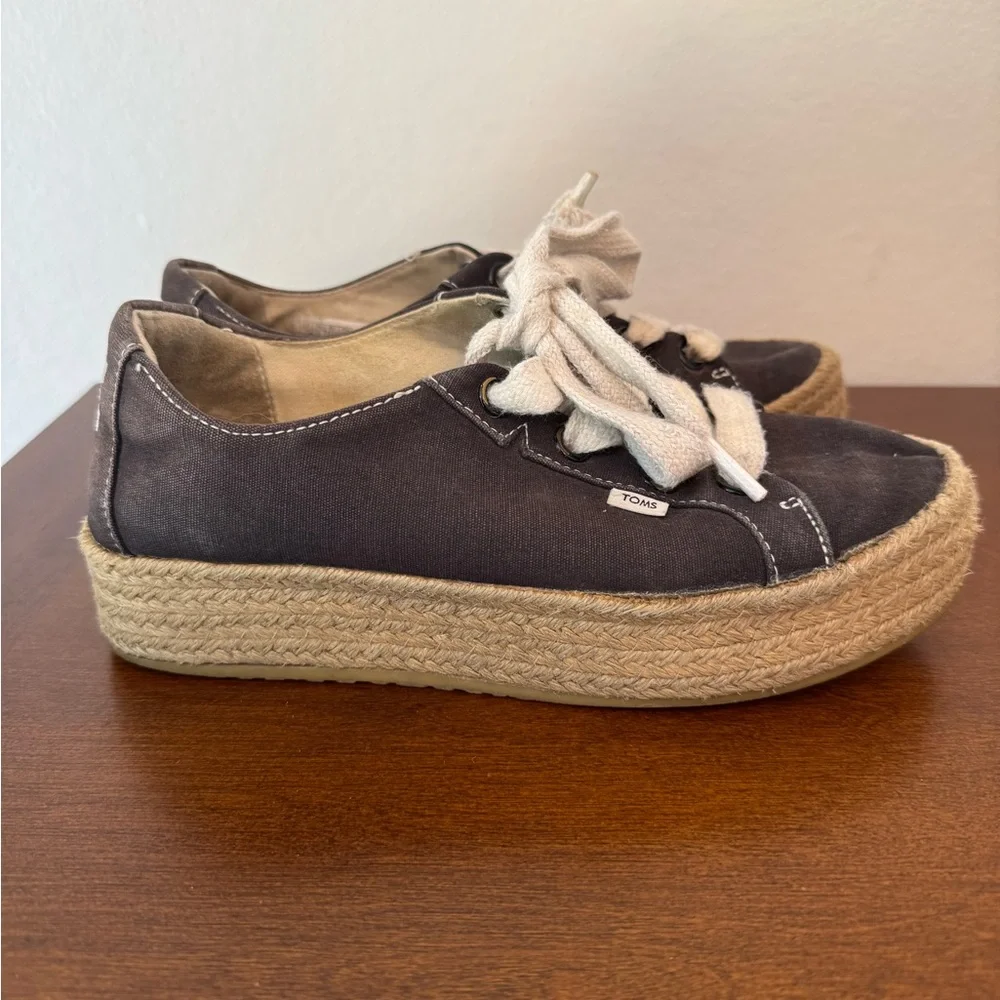 Toms used see
