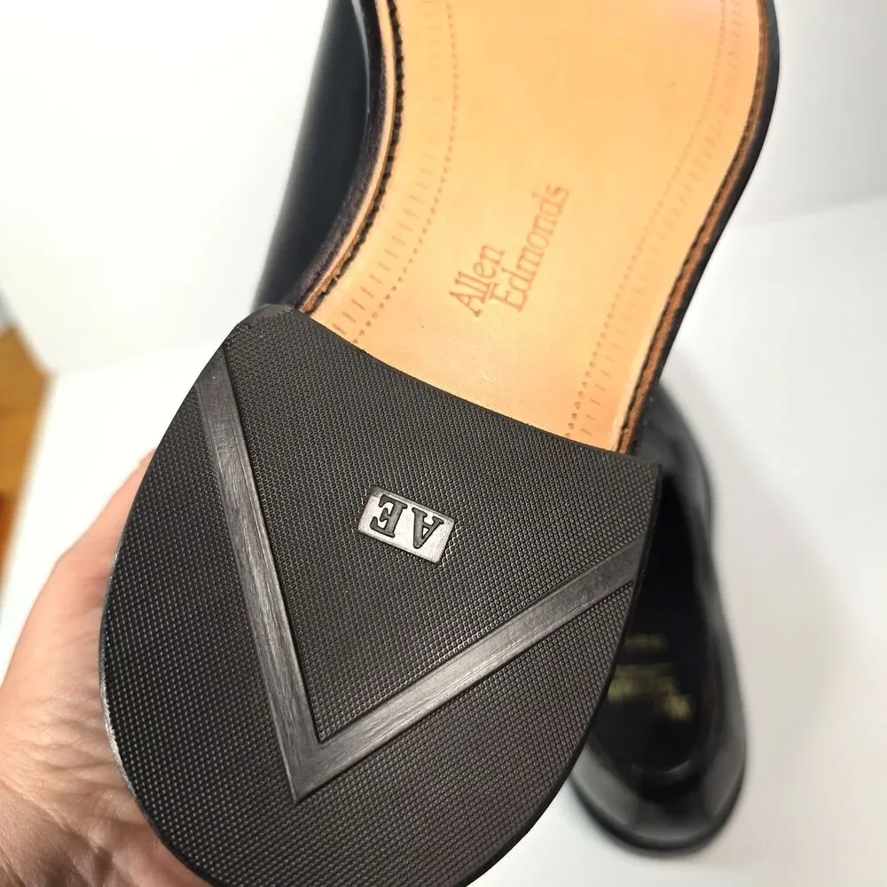 Allen Edmonds offered pair