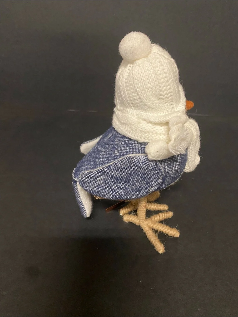 Target adorable bird