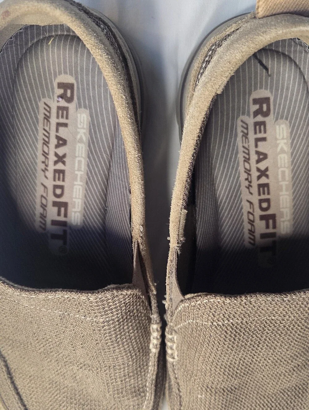 Skechers casual slip
