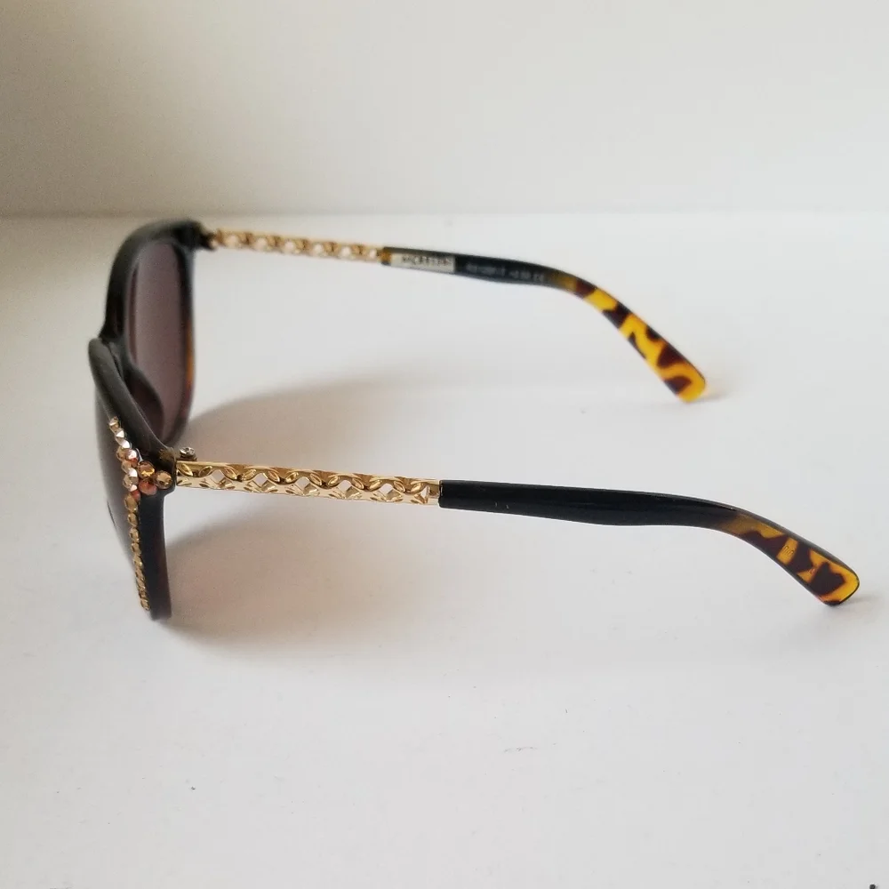 N/A super chic