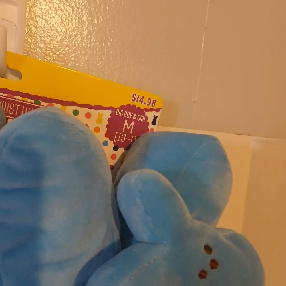 Peeps wrist hugger