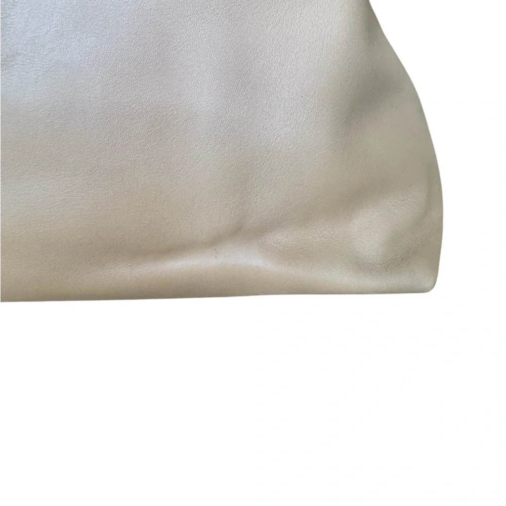 Chanel Shoulder Tote with COA — Yellowish-tan