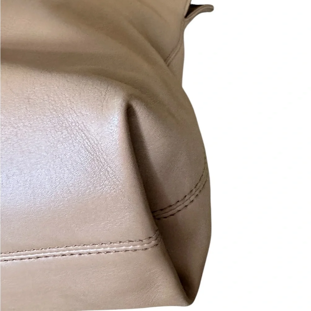 Chanel Shoulder Tote with COA — Yellowish-tan