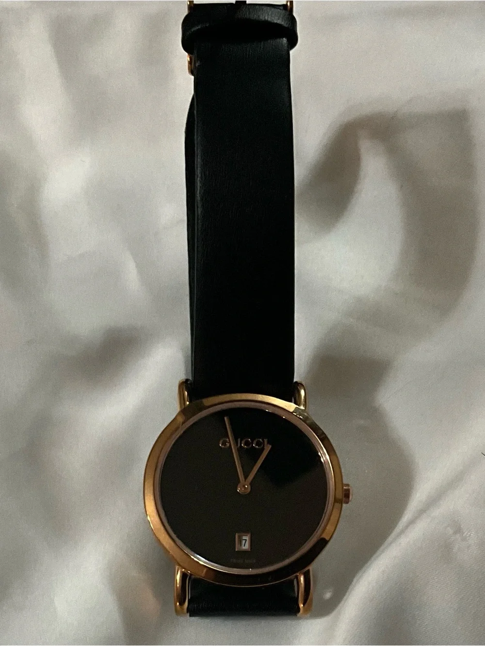 Gucci elegant wristwatch