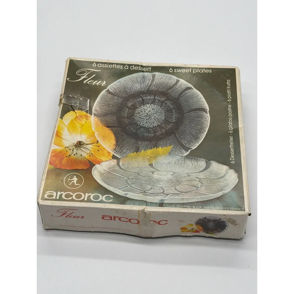 Arcoroc Fleur Clear Glass Dessert‎ Plates Set of 6 Vintage French Floral 7 inch
