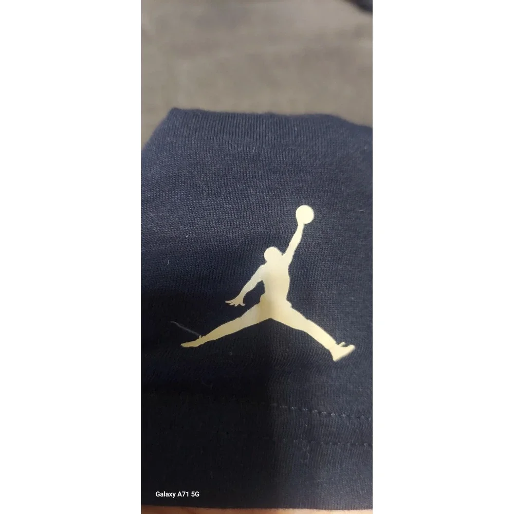 Jordan this blue
