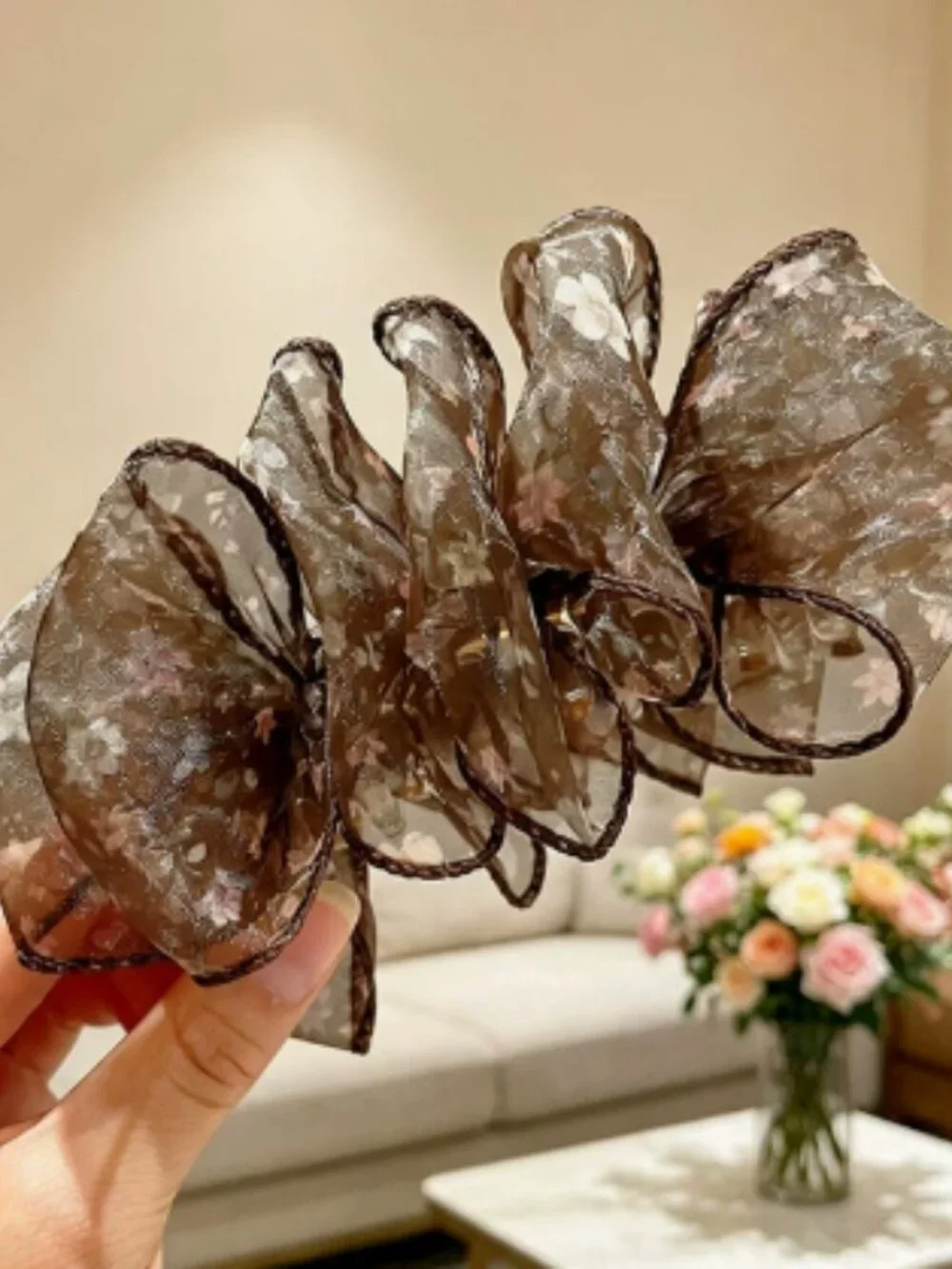 Women’s Oversized Satin Bow Hair Claw Clip