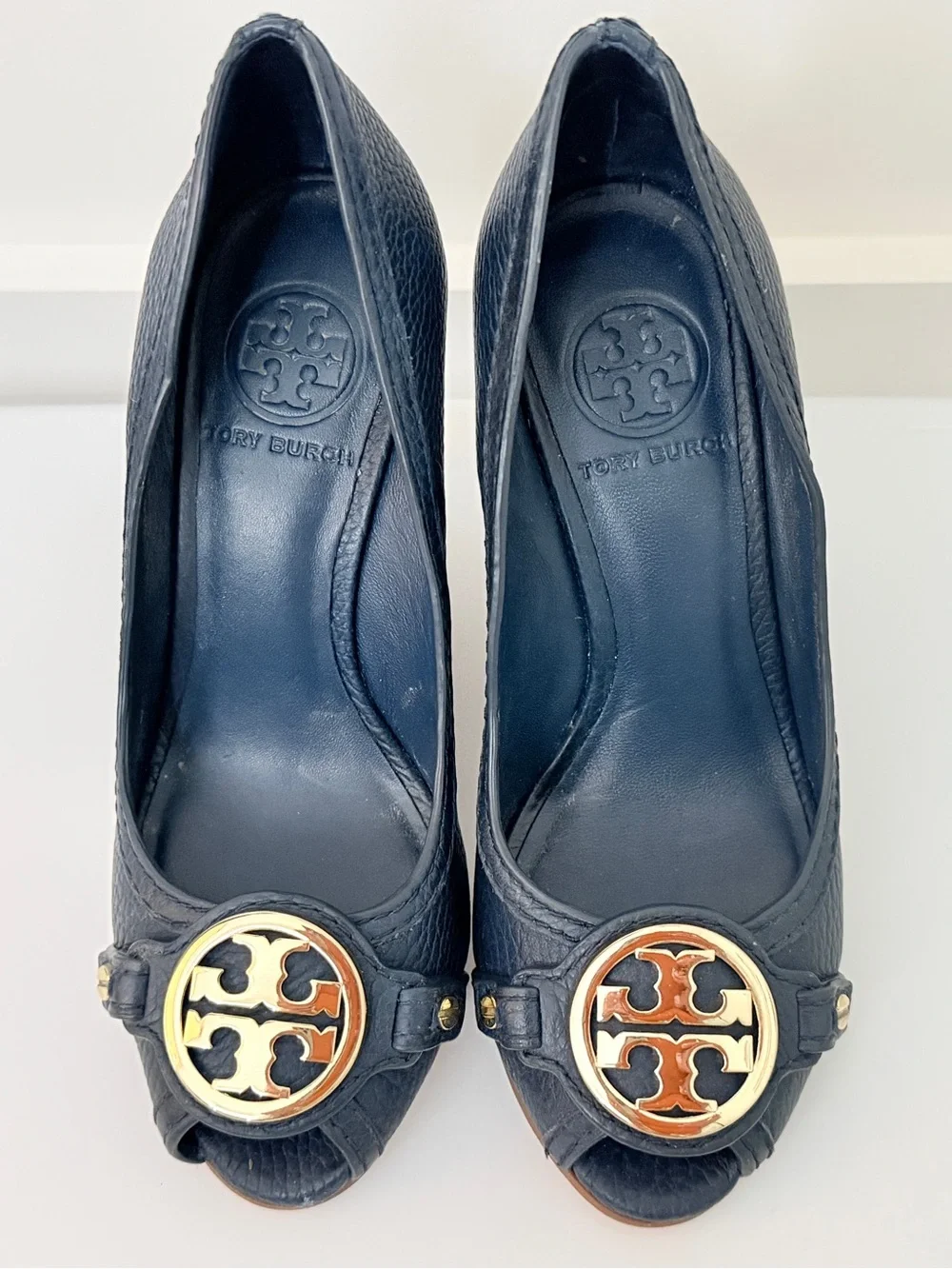Tory Burch listed kindly option