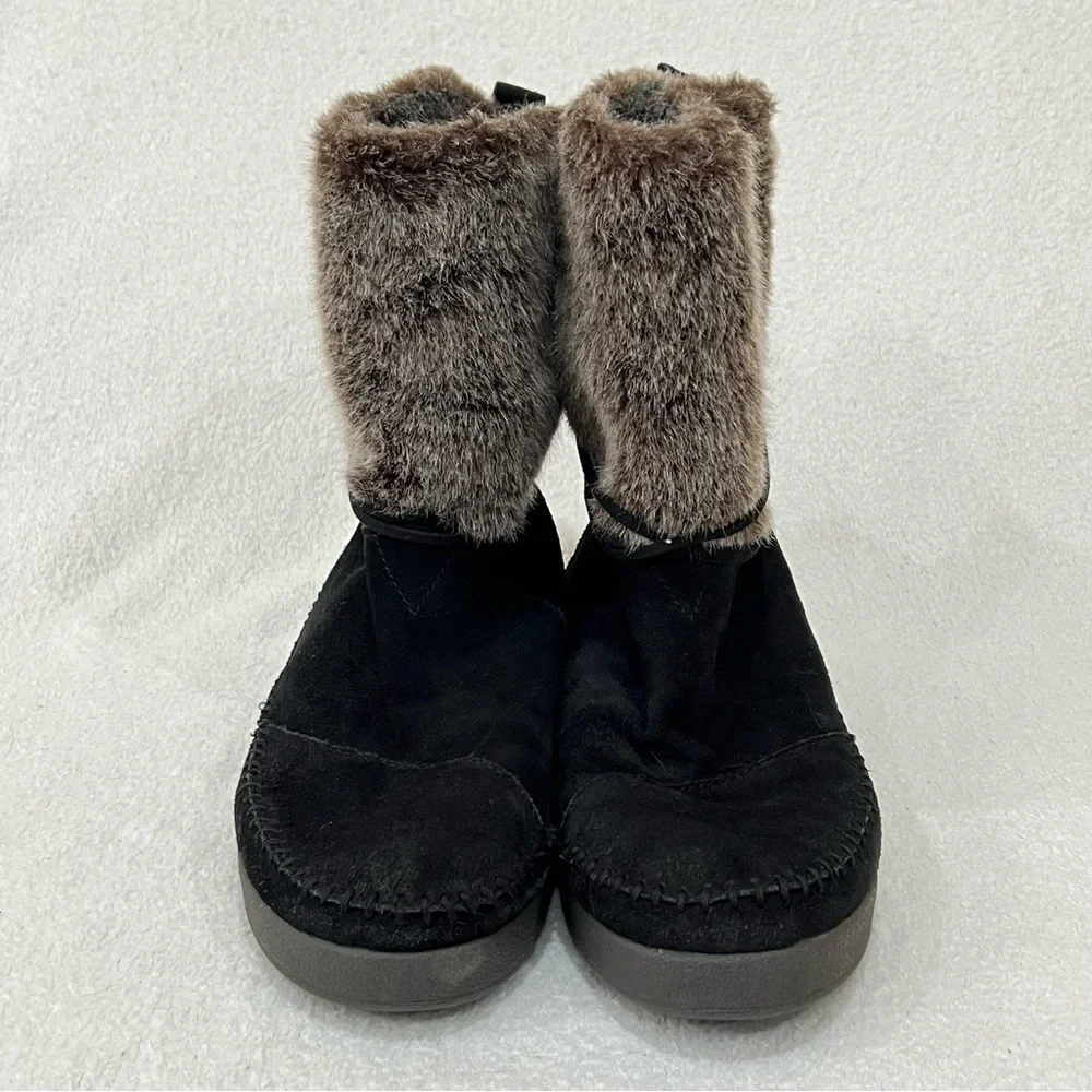 Toms nepal black