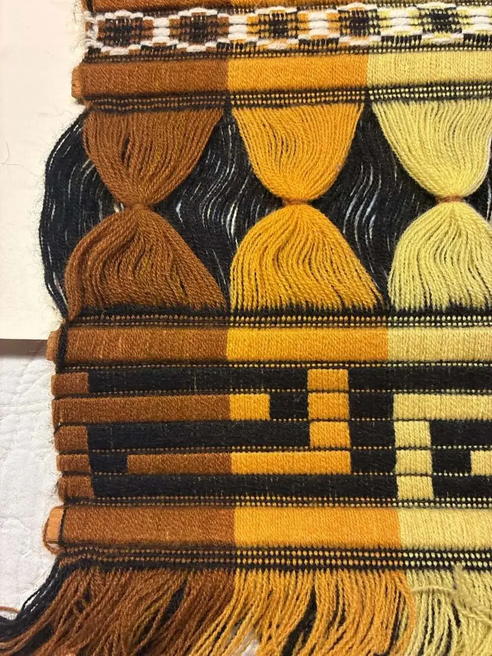 Unbranded hand woven