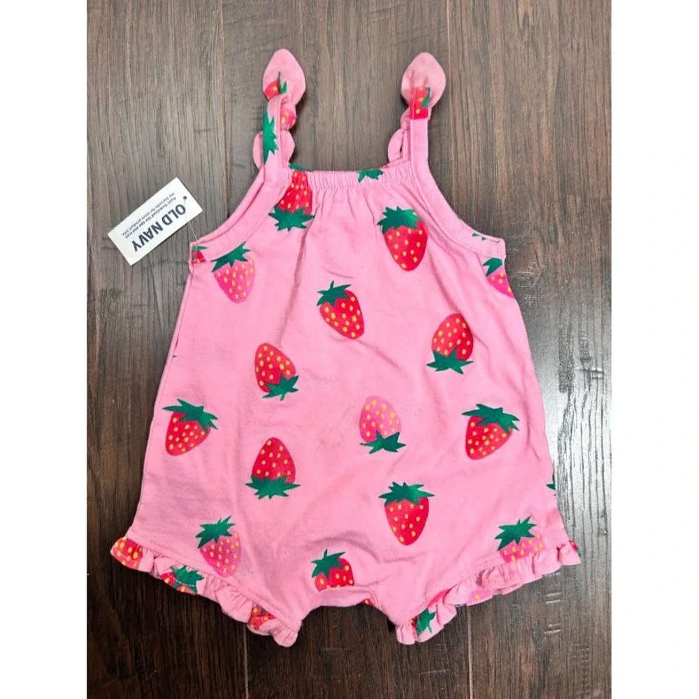 Old Navy peices included
