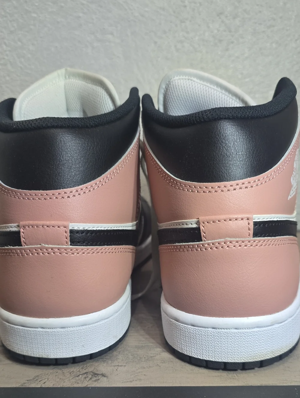 Jordan iconic silhouette