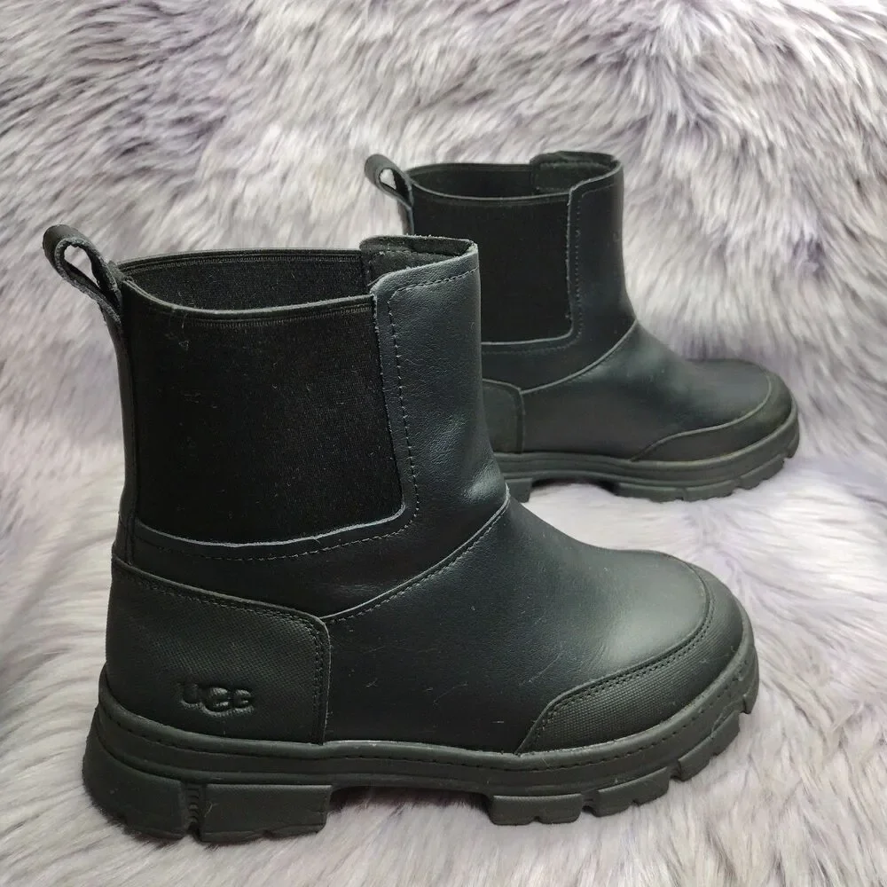UGG equal parts