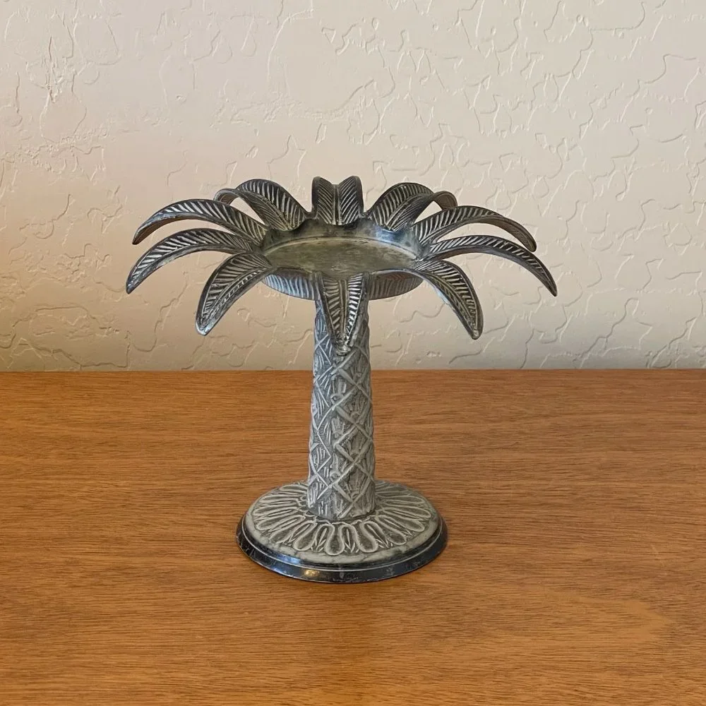 N/A metal palm