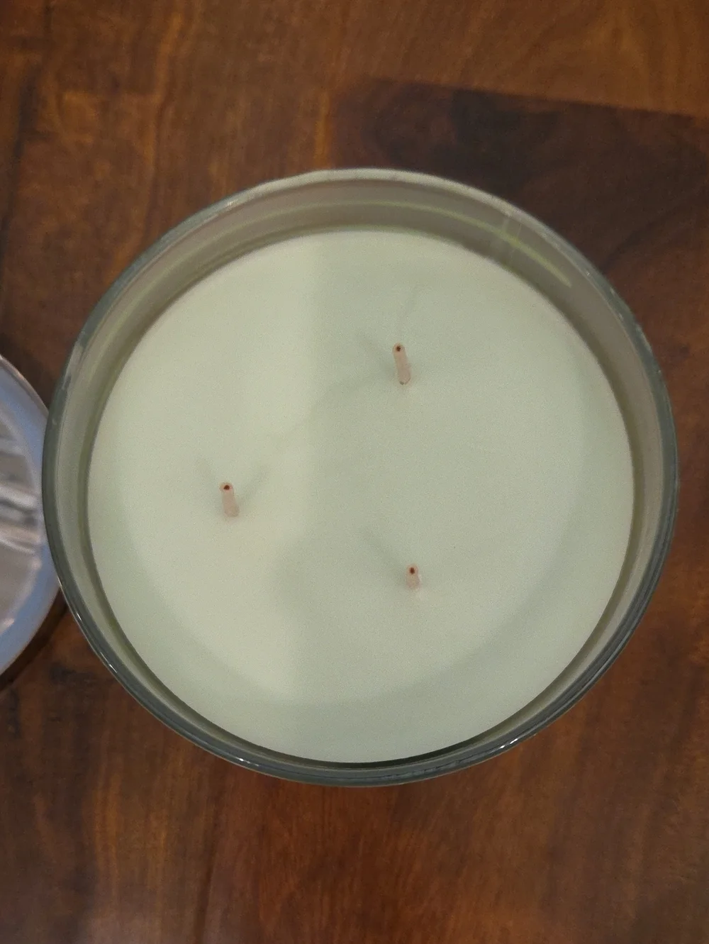 White Barn fragrance notes